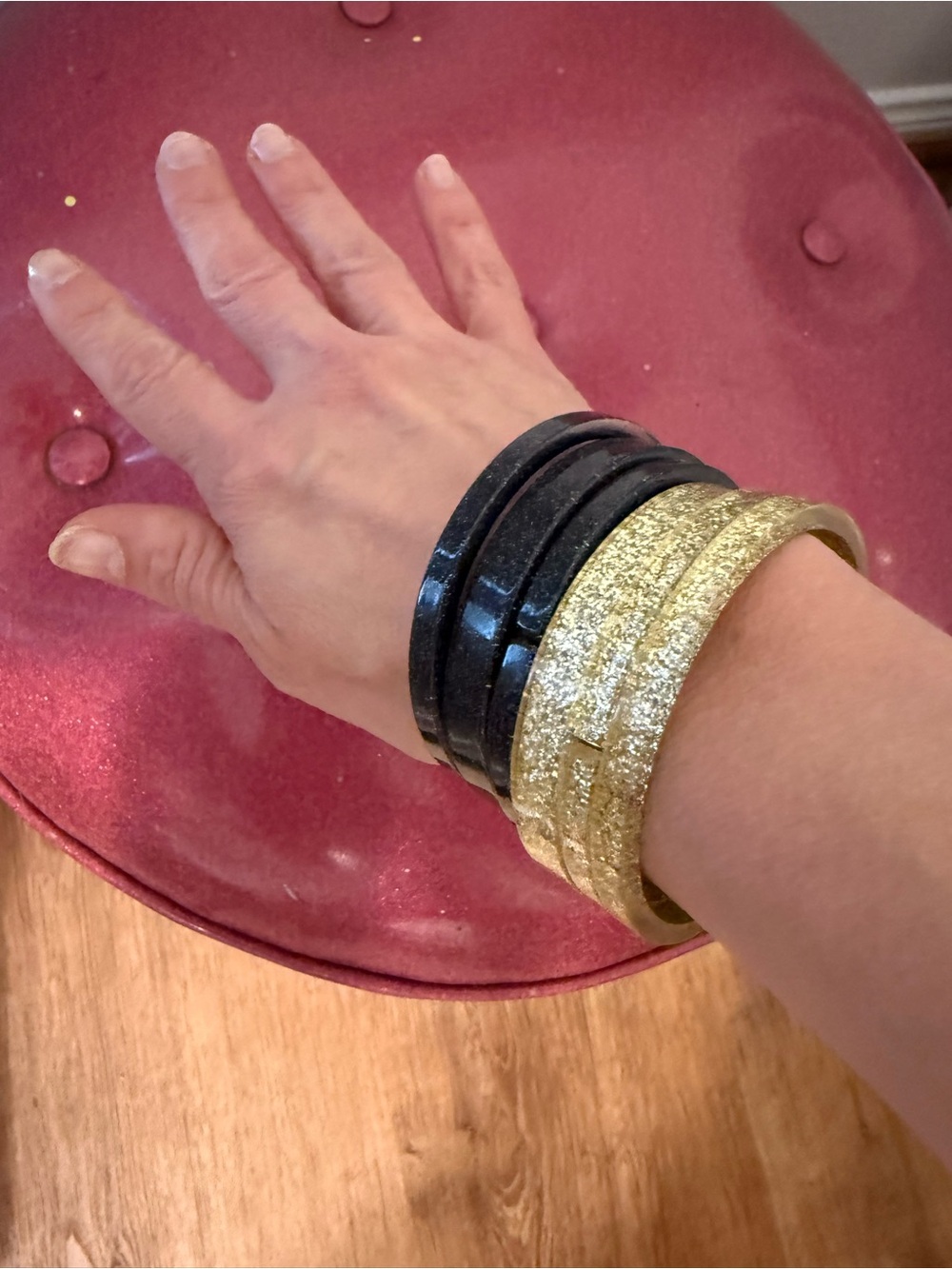 Gold and Black Glitter Bangle Bracelet Set - Women Jewelry